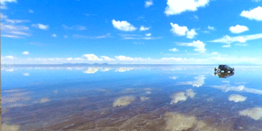Uyuni_noon Uyuni Salt Flats (Seasonal Wonders)